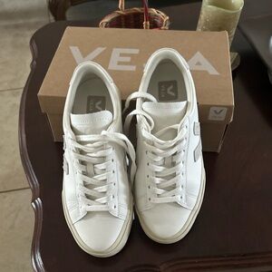 Veja White Leather Low-Top Sneakers with Gray V Logo